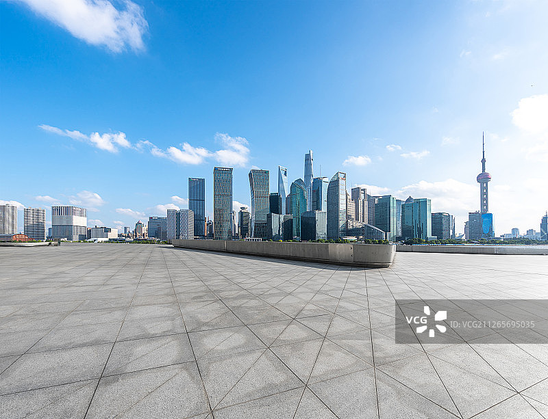 城市天际线与城市广场图片素材