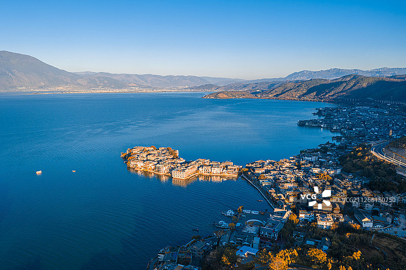 大理双廊古镇洱海晨曦图片素材