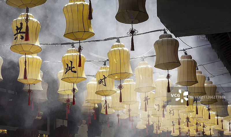 上海豫园城隍庙的灯会图片素材