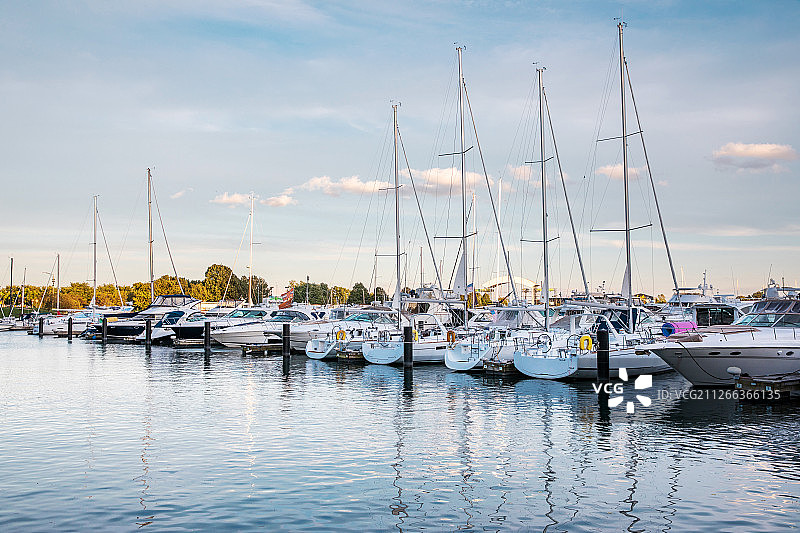 游艇码头图片素材