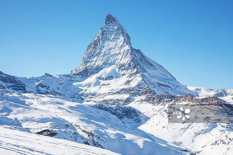 瑞士马特洪峰图片素材