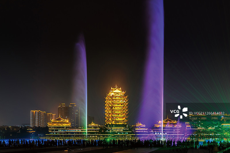 夜晚音乐喷泉图片素材