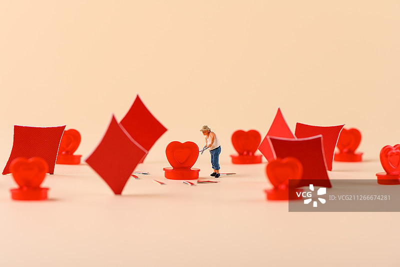 情人节主题纸牌人偶创意图片素材