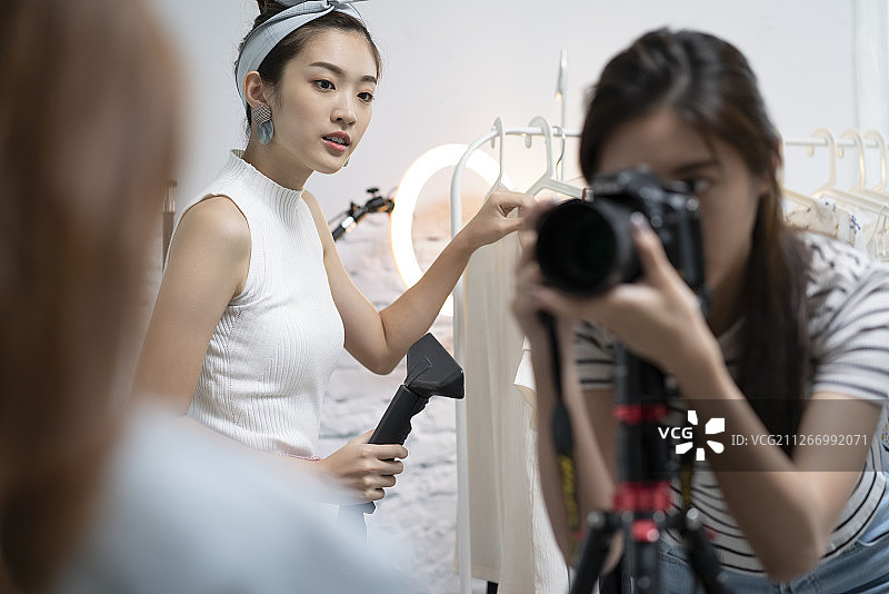 影棚拍摄图片素材