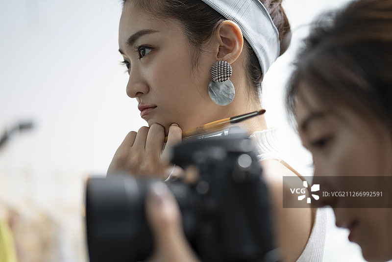 影棚拍摄图片素材