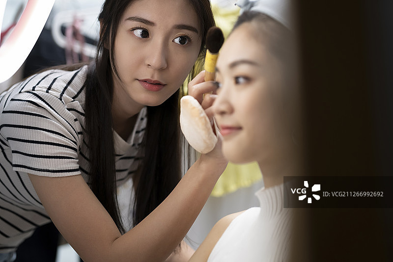 邮购业务影棚化妆图片素材