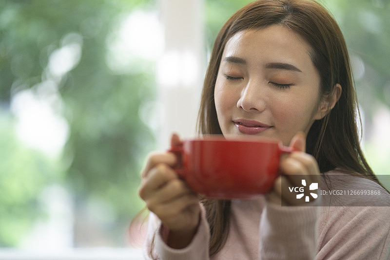 女性生活方式的餐图片素材