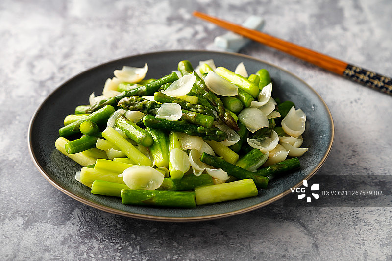 芦笋炒百合图片素材