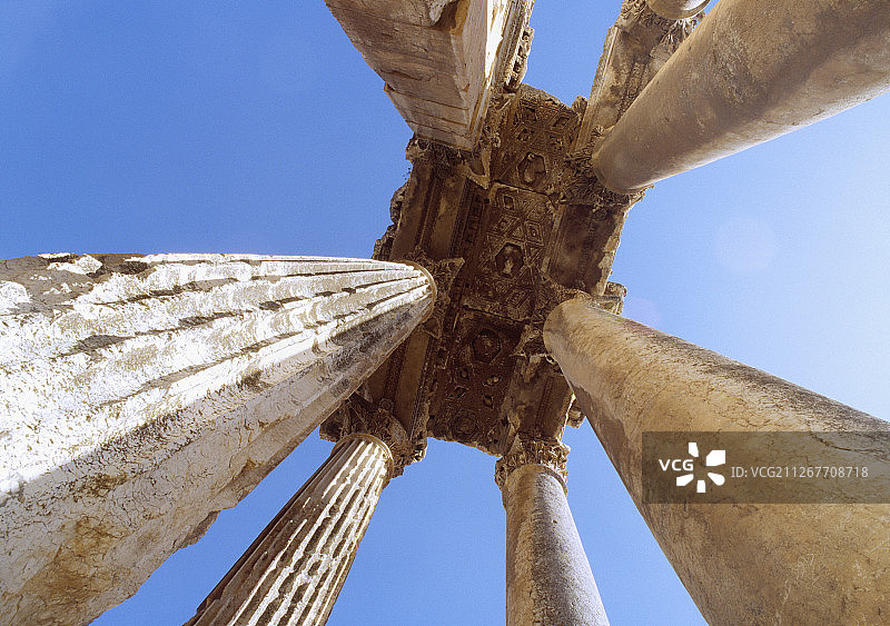 巴克斯神庙的柱子图片素材