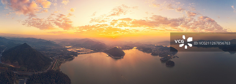 青山湖全景图片素材