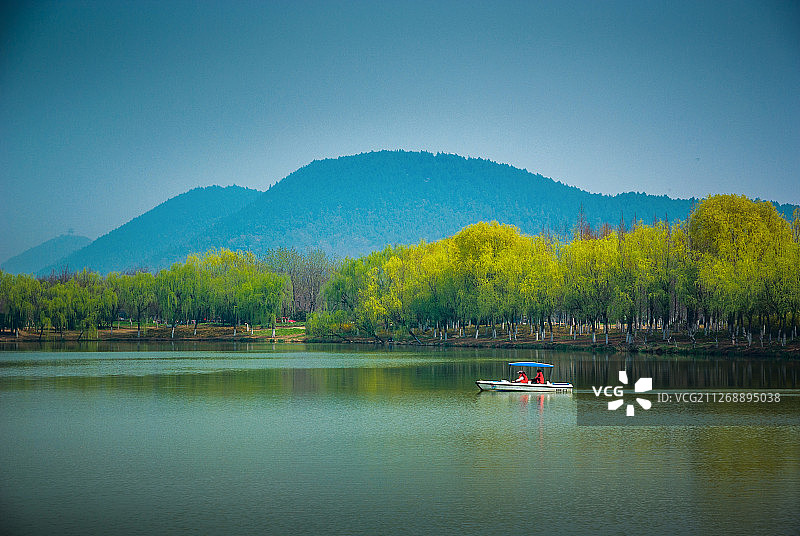 春日的云龙湖+江苏省徐州市云龙湖风景区小南湖景区图片素材