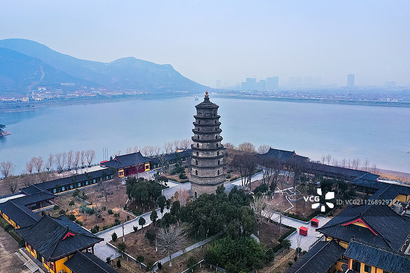 长湖古塔+江苏省连云港市海州区花果山风景区图片素材