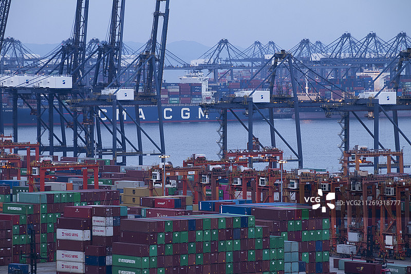 盐田码头图片素材