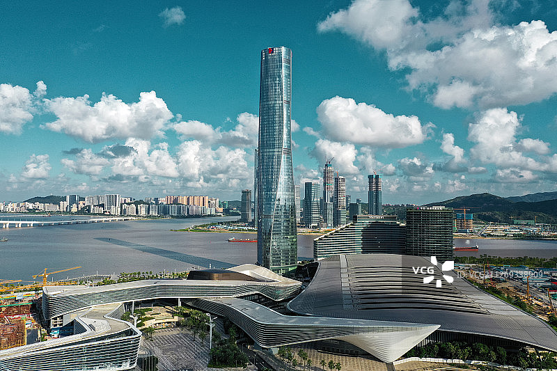 珠海中心大厦+广东省珠海市香洲区珠海国际会展中心图片素材