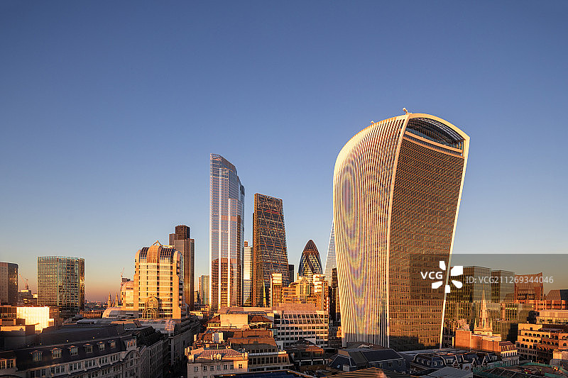 伦敦金融城的落日余晖图片素材