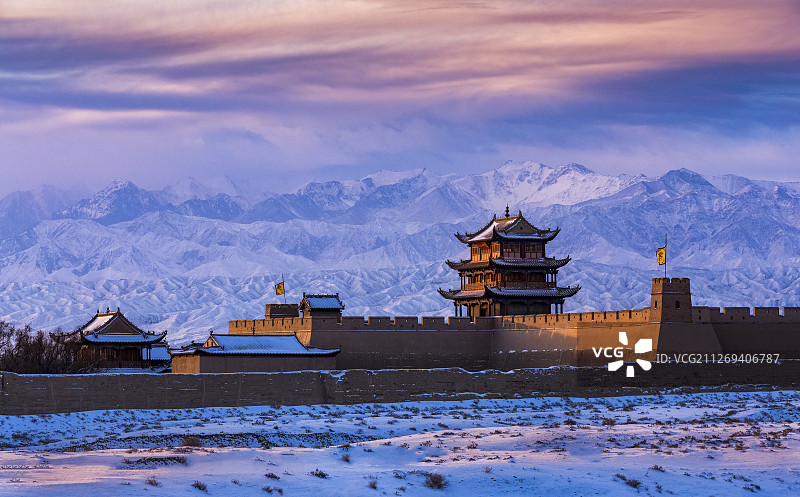 雪后嘉峪关长城图片素材
