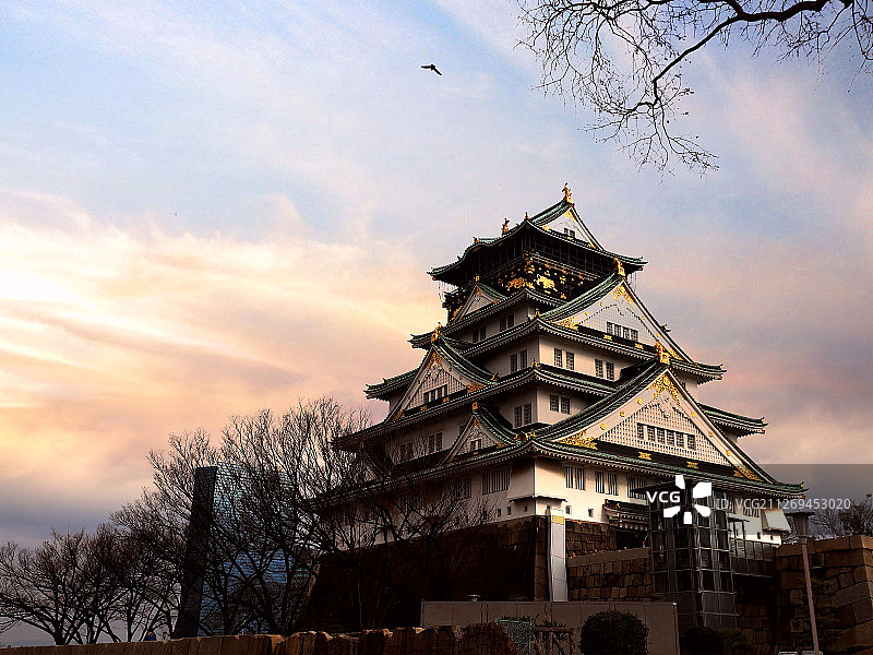 黄昏大阪天守阁图片素材
