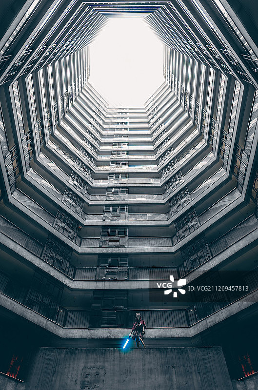 天井之中图片素材