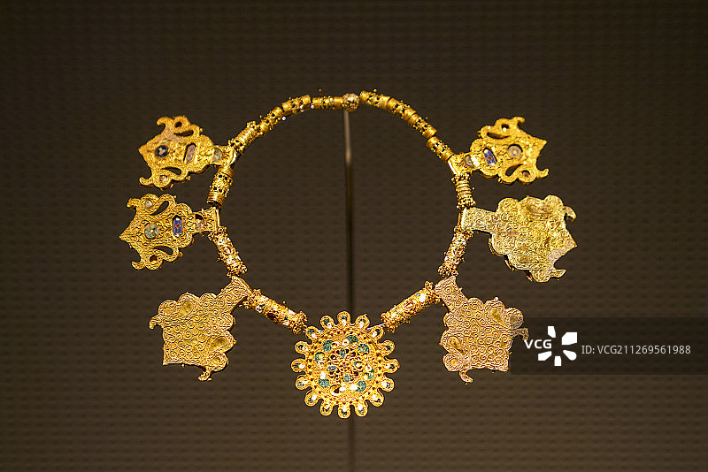 卡塔尔多哈伊斯兰艺术博物馆展品 项链图片素材