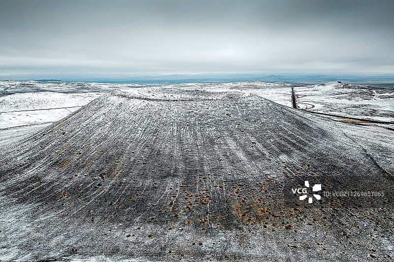 五号火山+内蒙古乌兰察布市察右后旗乌兰哈达火山群图片素材