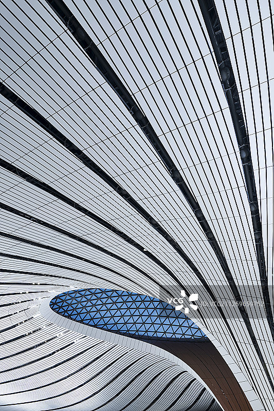 北京大兴机场艺术设计天窗特写图片素材