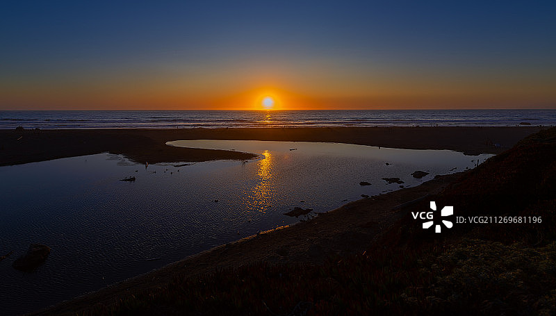 美国博德加湾日落图片素材
