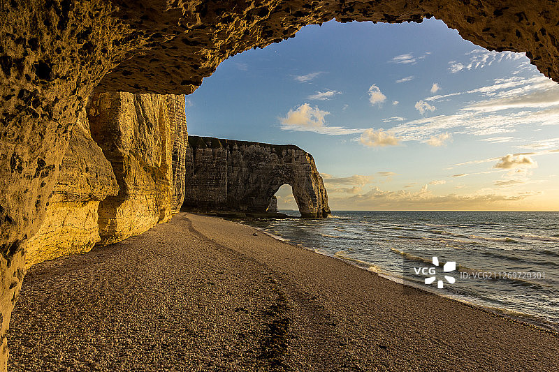 法国阿瓦勒门的景色图片素材