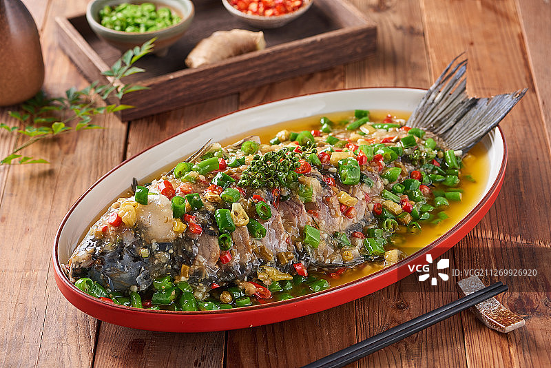 红烧鲫鱼图片素材