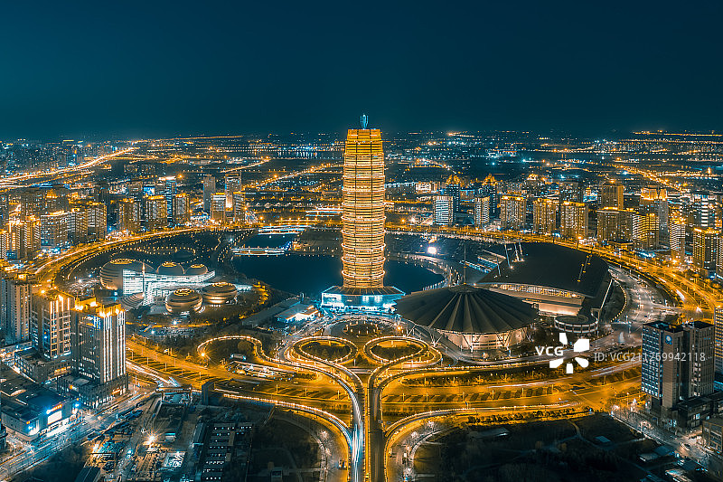 航拍河南省郑州市郑东新区CBD图片素材