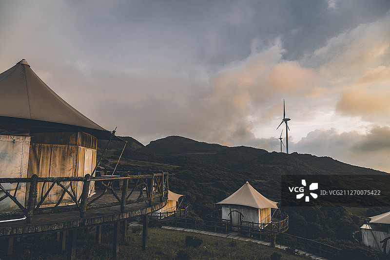 贵州乌蒙大草原帐篷酒店图片素材
