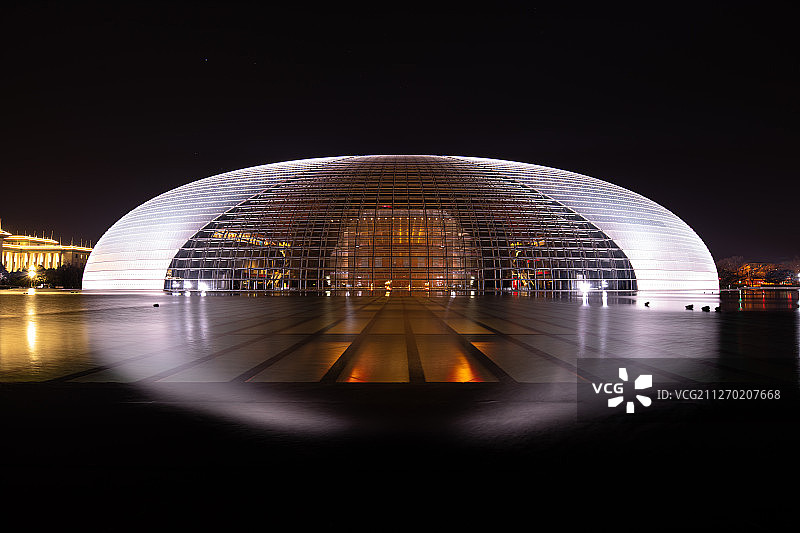 中国国家大剧院夜景图片素材