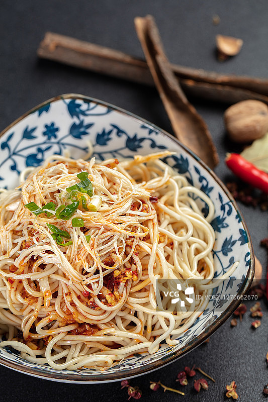 四川菜鸡丝凉面图片素材