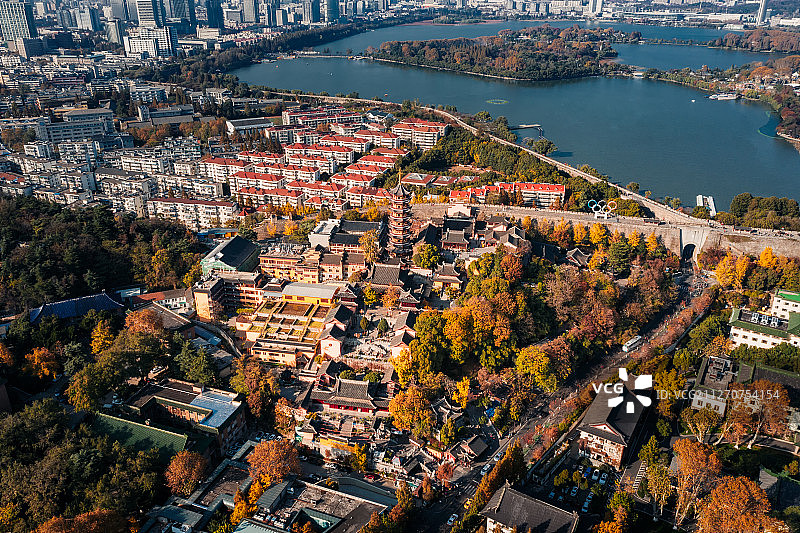 秋天的鸡鸣寺图片素材