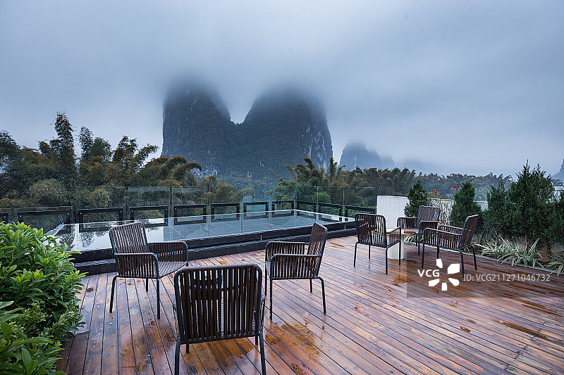 天台 木地板 桂林风光图片素材