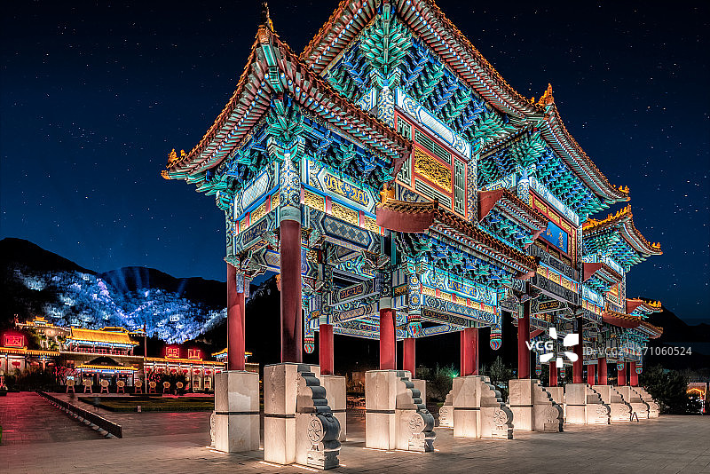 天津市蓟州区盘山风景区夜景图片素材