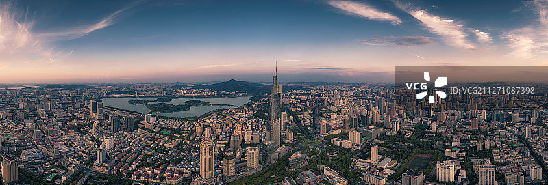南京市紫峰大厦日落全景图片素材