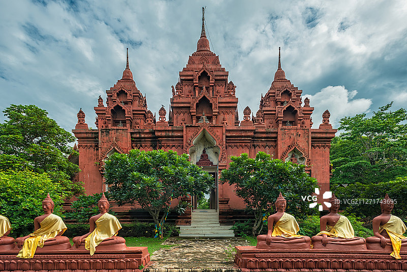 泰国武里南Khao Angkhane寺庙户外风光图片素材
