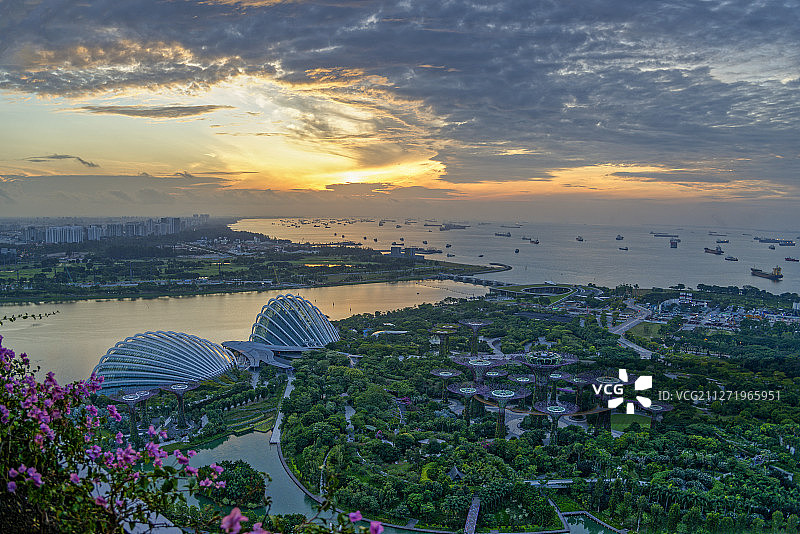 新加坡河口的日出图片素材