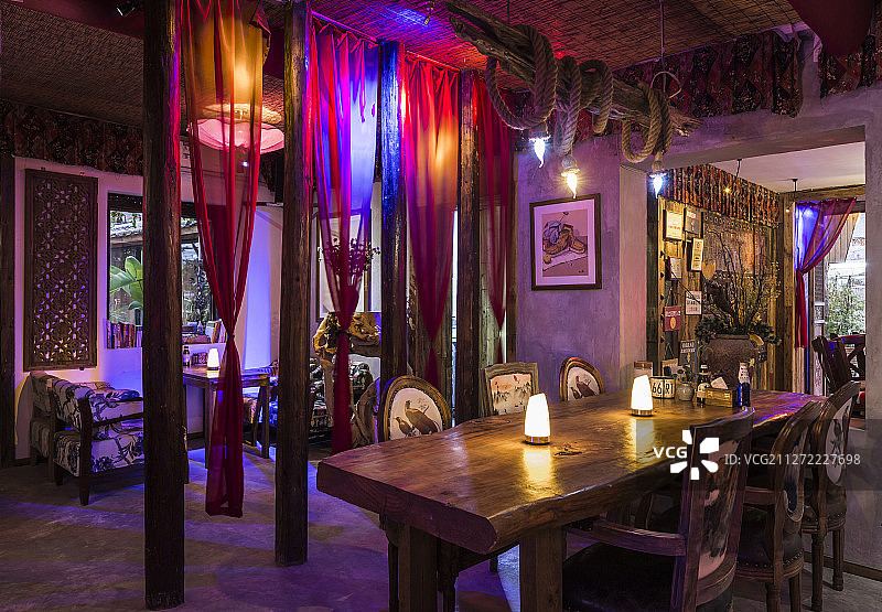 东南亚风格花园餐厅图片素材