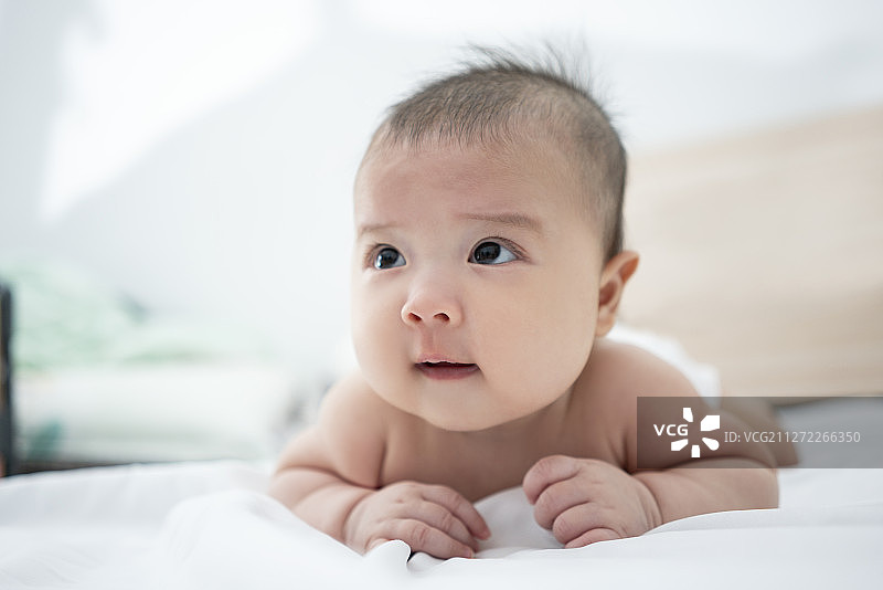 可爱的宝宝图片素材