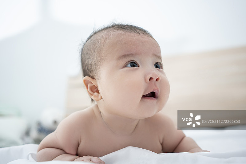 可爱的宝宝图片素材