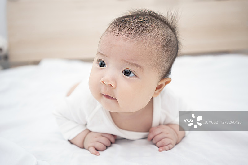 可爱的宝宝图片素材