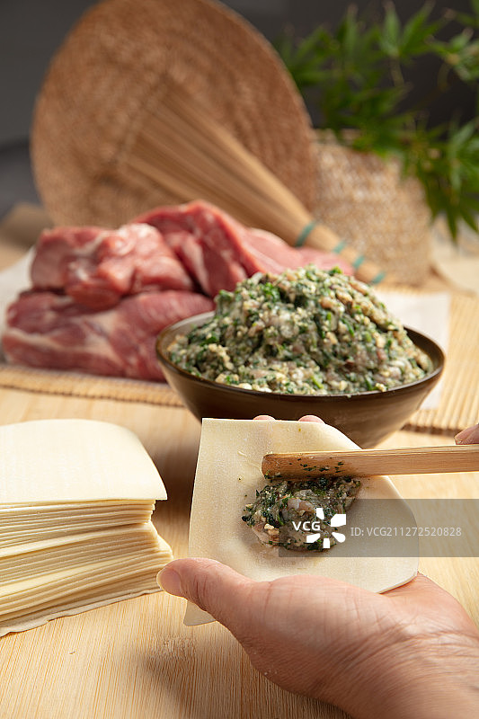 杭帮菜包苏式荠菜馄饨图片素材