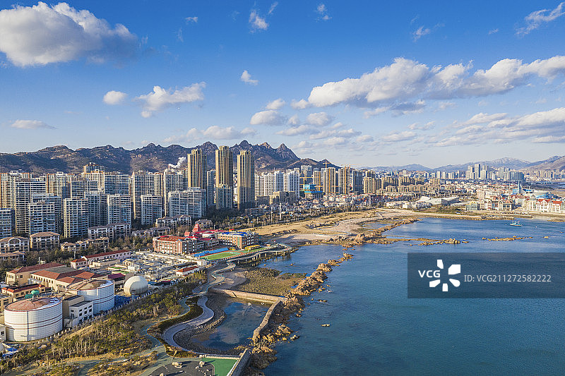 航拍青岛海滨高端住宅区图片素材
