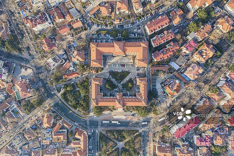 航拍青岛老城区总督府旧址图片素材