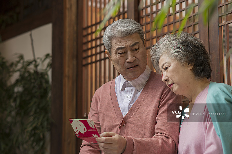 多代同堂家庭，阖家欢乐图片素材