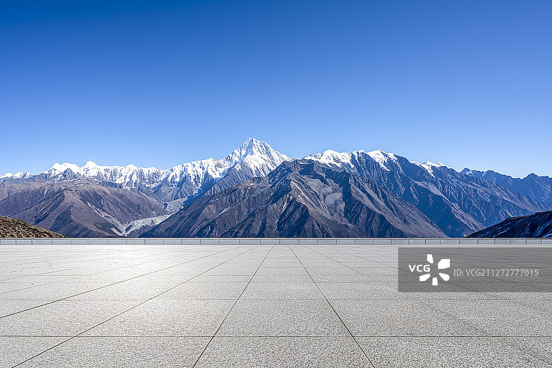 四川康定贡嘎雪山图片素材