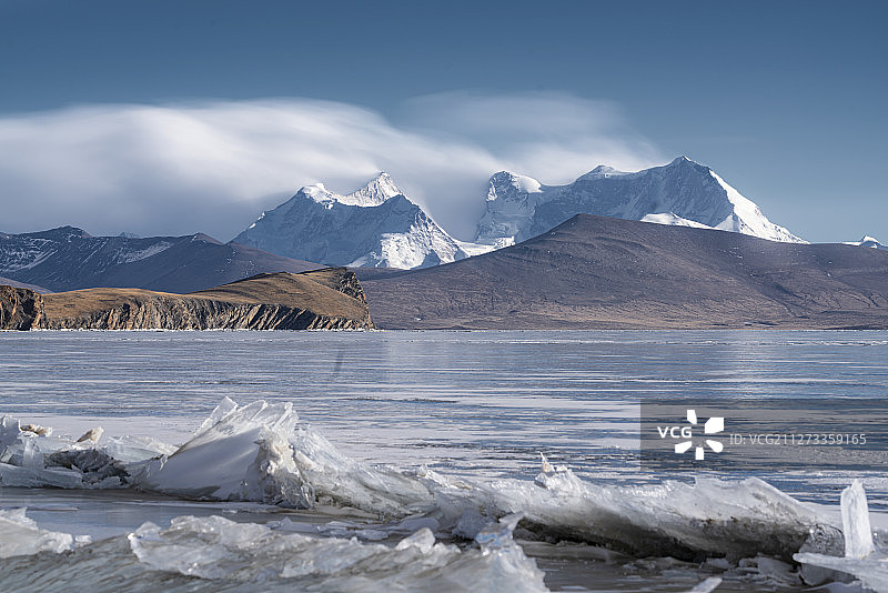 西藏普莫雍错图片素材