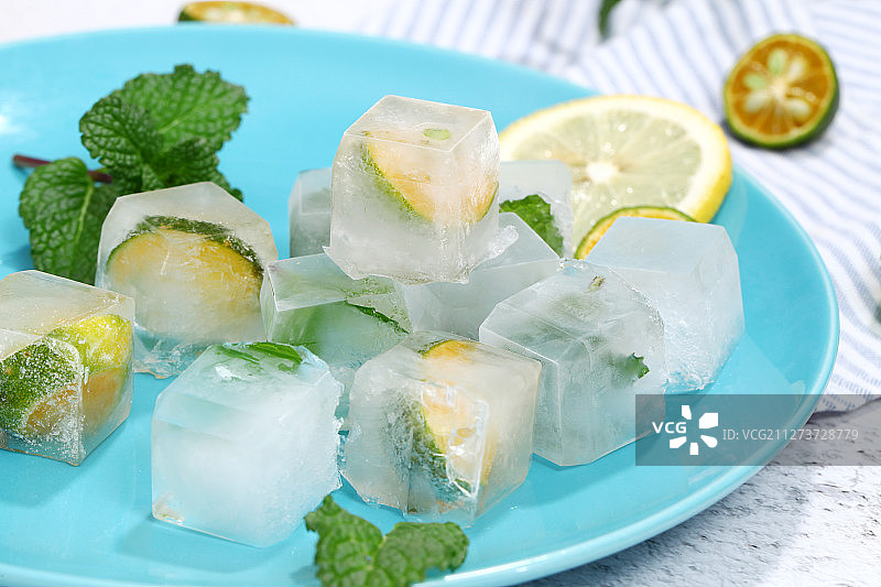 冰爽夏日图片素材