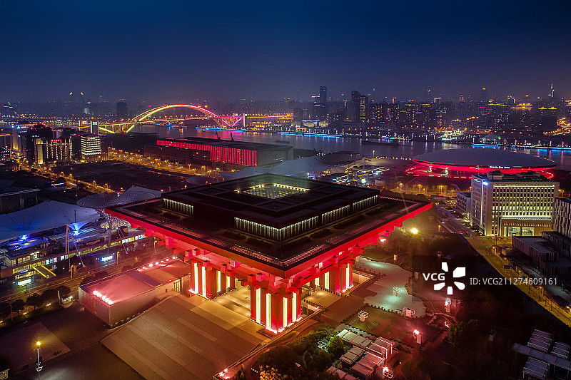 上海世博中华艺术馆奔驰文化中心卢浦大桥夜景航拍图片素材